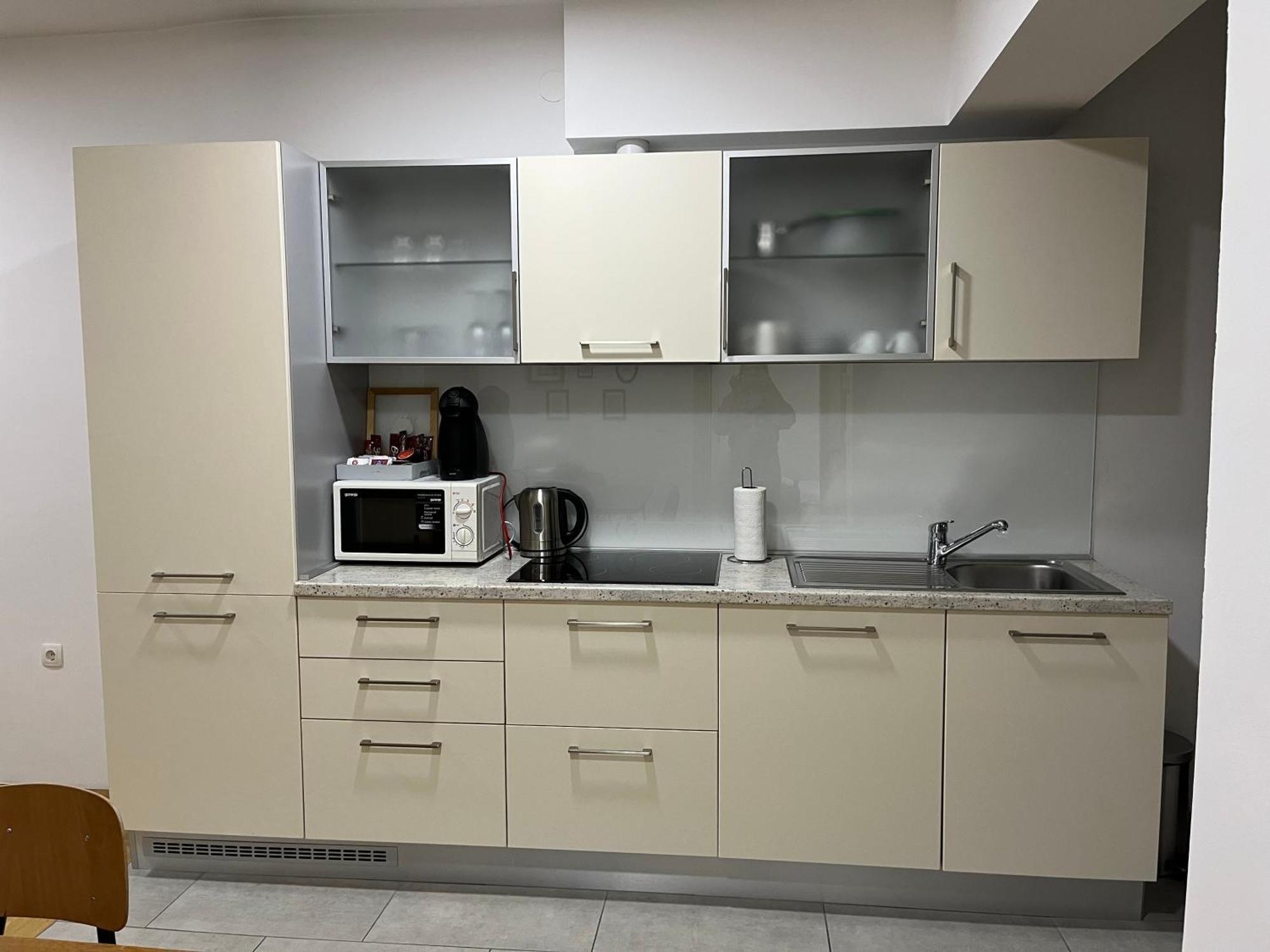 Apartment For5